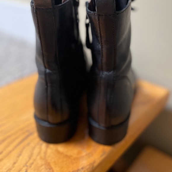 All Italian Leather Granny Boots-Size 11/Euro 42 - Picture 7 of 9